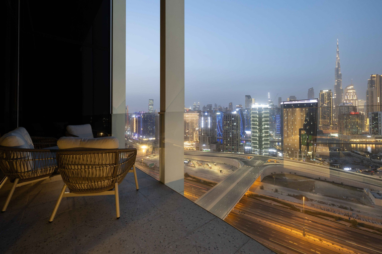 Room 3, Stunning Burj View Upside Living Studio, Dubai