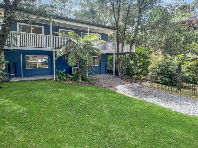 Reception 2, Family Beach House With Outdoor Entertaining, Eurobodalla
