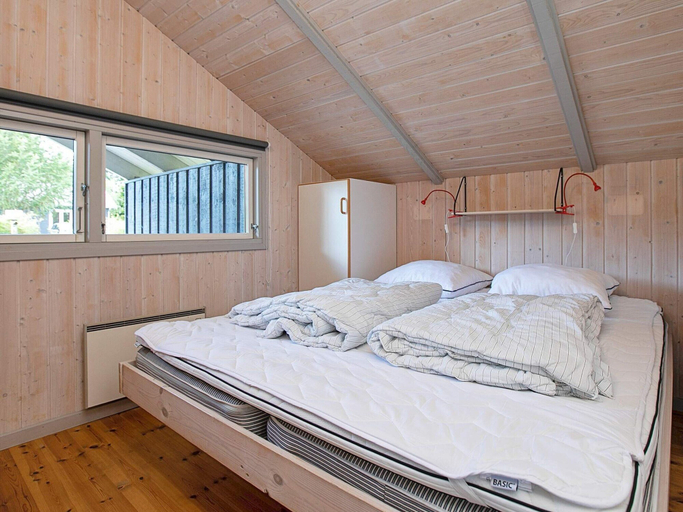 Bedroom 2, 6 Person Holiday Home in Vaeggerlose, Guldborgsund