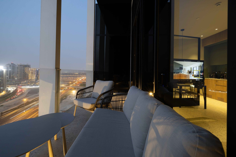 Room 4, Stunning Burj View Upside Living Studio, Dubai