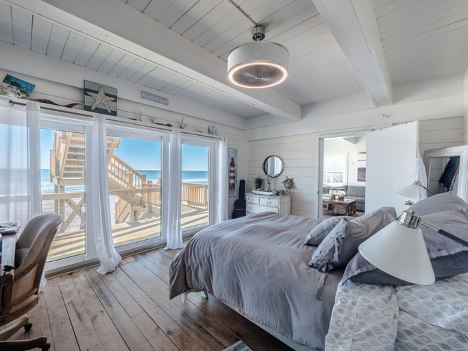 Bedroom 3, Vintage Vacation by Topsail Realty, Pender