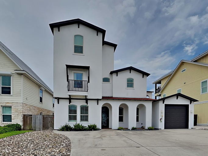 Exterior & Views 2, Casa Blanca by Miss Kitty’s, Aransas
