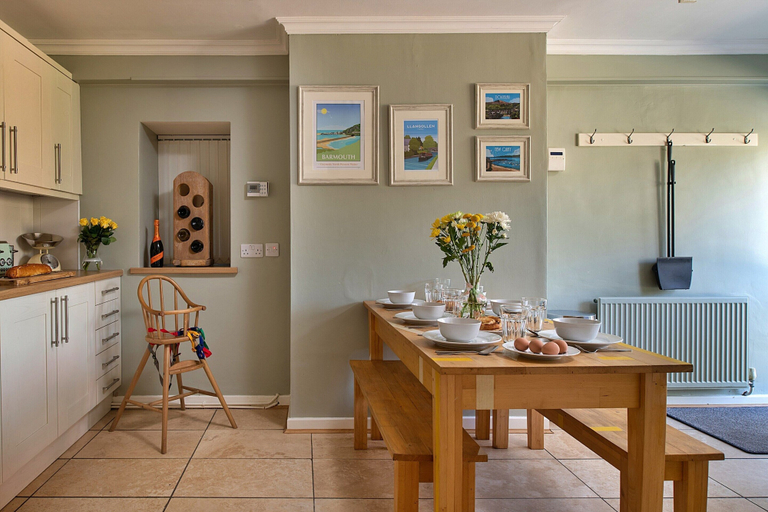 Dining 3, Riverside Holiday Home in Dolgellau, No Deposit, Gwynedd