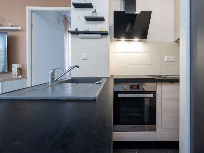 Private kitchen 2, Spacious Villa Near Valras Beach, Hérault