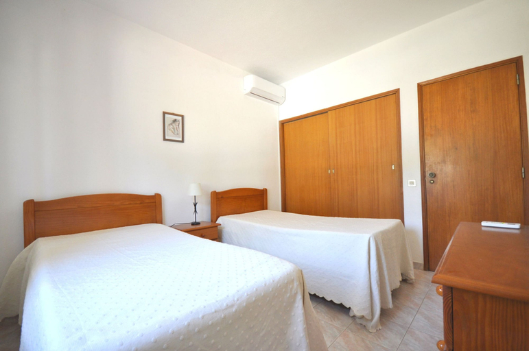 Room 2, Casa da Palmeira in Quarteira, Loulé