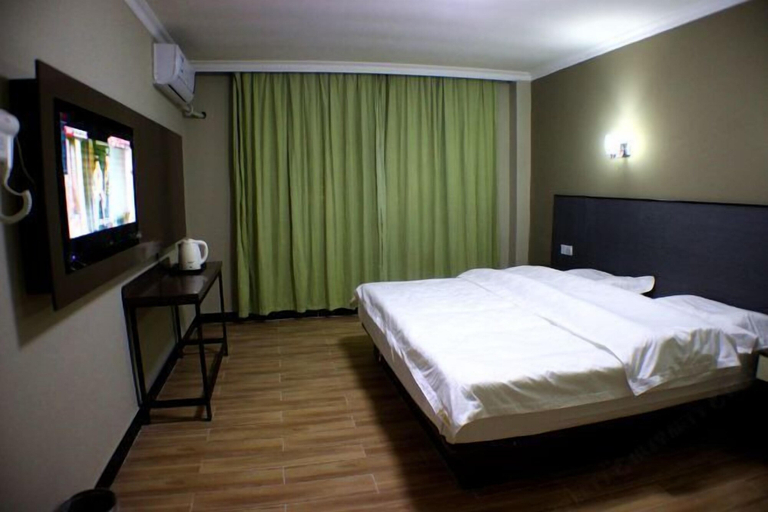 Bedroom 5, Nalan Hotel, Shanghai