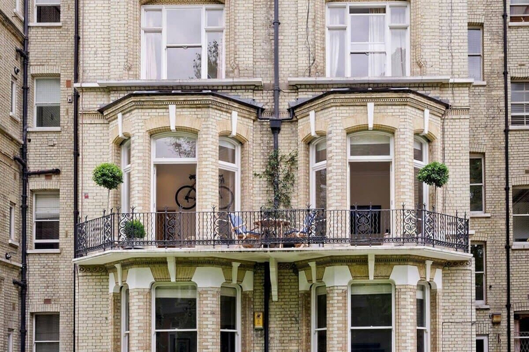 Exterior & Views 4, Cute 2-bed Chelsea Apartment, London