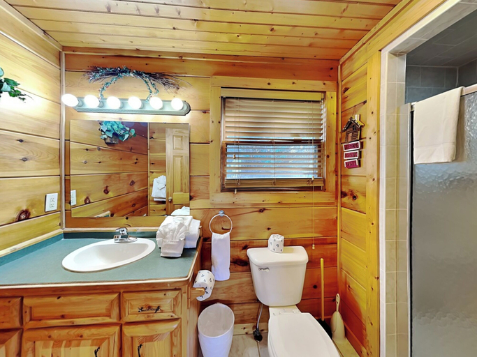Bathroom 4, The Overlook by Jackson Mountain Rentals, Sevier