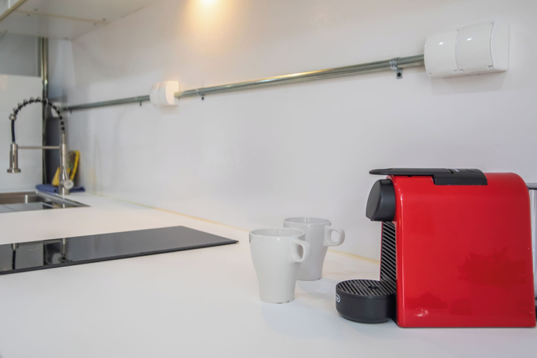 Coffee and/or coffee maker, BBarcelona Sants Flat, Barcelona