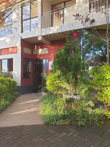 Exterior 4, Wave Crest Castle Hotel Wote, Makueni