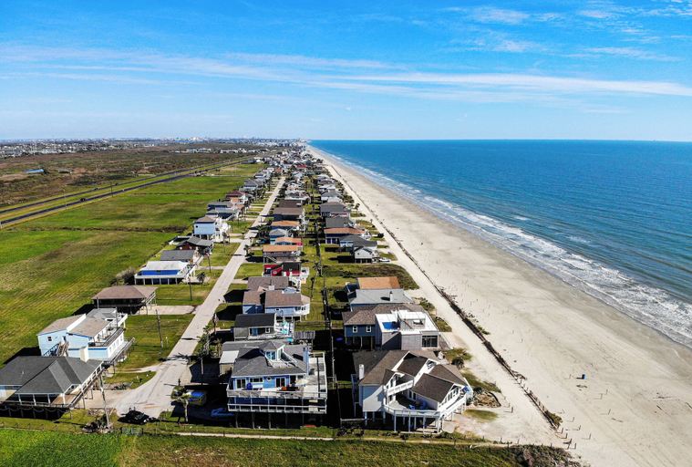Exterior & Views 2, Once Upon a Tide by Ryson Vacation Rentals, Galveston
