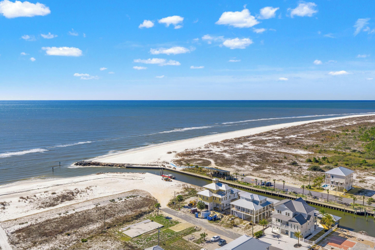 Aerial view 3, Beach House - Seize the Bay, Bay