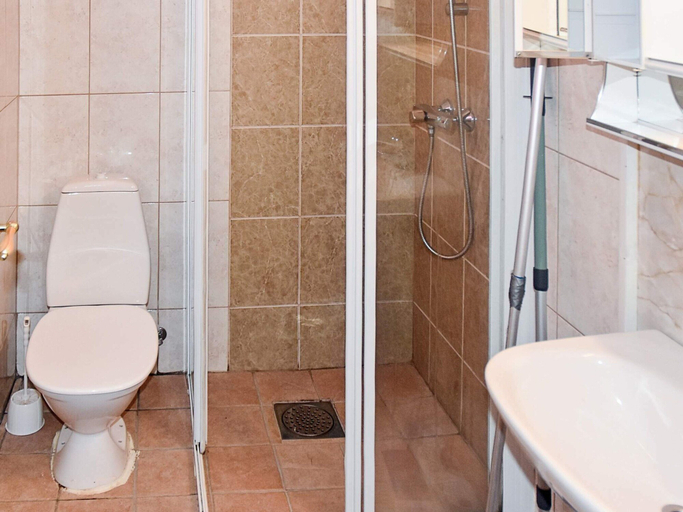 Bathroom 3, 5 Person Holiday Home in Selje, Selje