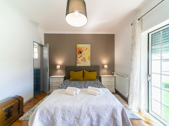 Room 5, Rustic Spa Retreat in Netos, Pombal