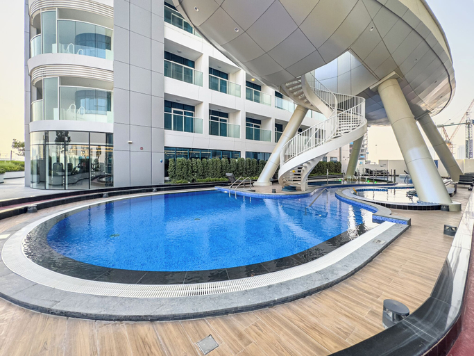 Pool 2, Superhost Spacious 1BR Arjan, Dubai
