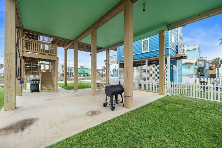 Others 5, Sunny Beach House by Ryson Vacation Rentals, Galveston