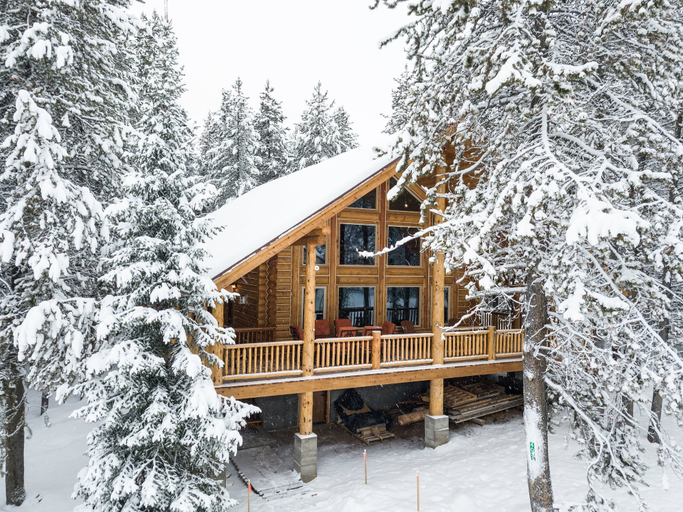 Exterior, Lumberjack Lodge, Fremont