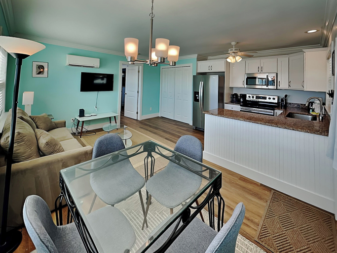 Others 5, Noon Wave by Distinctive Beach Rentals, Lee