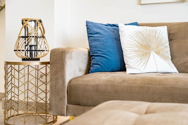 Interior 4, Inf25e- Tastefully Furnished Apartment in the hea, Málaga