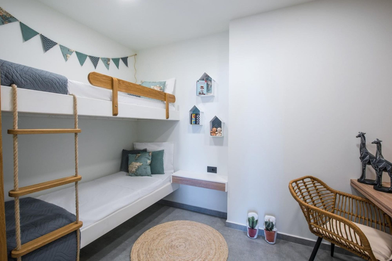 Room 5, Festos Palace by Luxury Living Apartments, Crete
