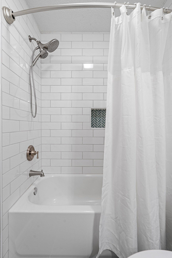 Interior 3, 13 Huntcliff Dr Cartersville, Bartow