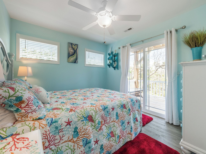 Bedroom 3, Sea Sound Blessing by Topsail Realty, Pender