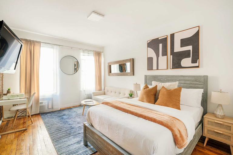 Room 1, 26-3a Studio Gramercy W D Outdoor Courtyard, New York