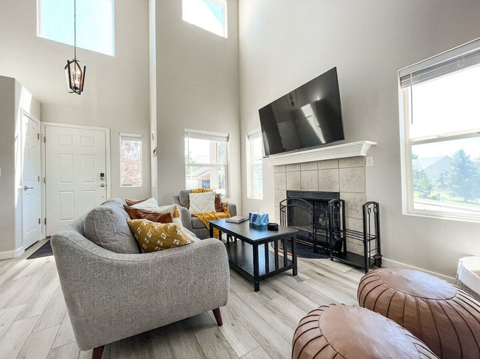 Interior 2, 15524 Candle Creek, El Paso