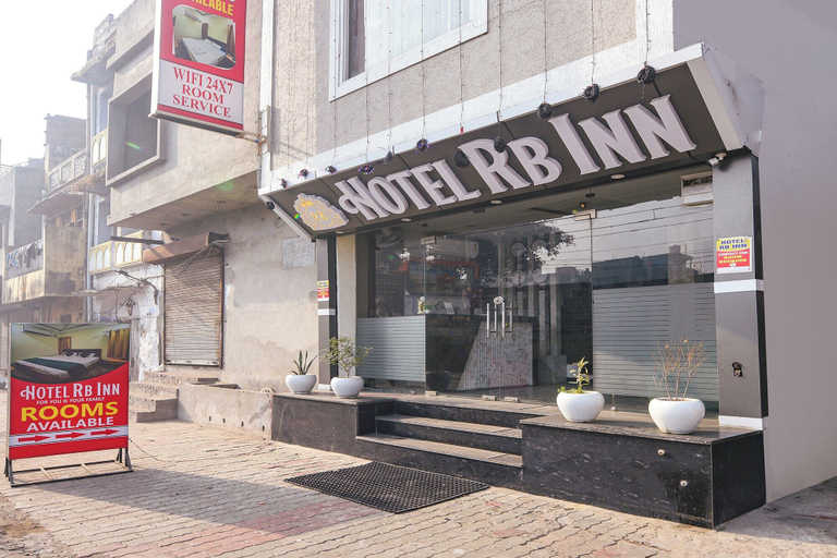 Interior entrance, Fabhotel Rb Inn, Amritsar