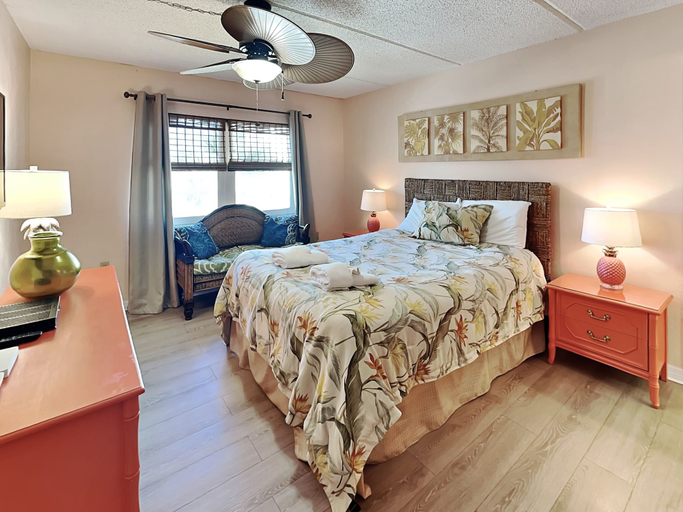 Bedroom, Daytona Beach Getaway #308 by Distinctive Beach Rentals, Volusia