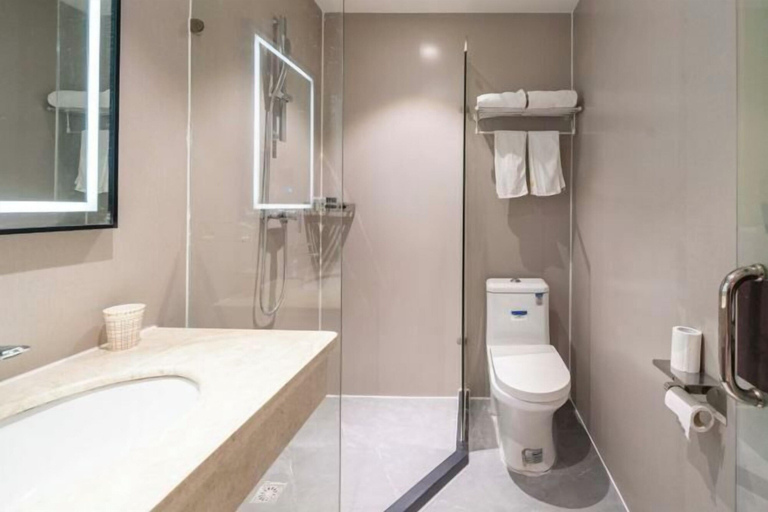 Bathroom 3, Enjoy Hotel (Wuzhong Road), Shanghai