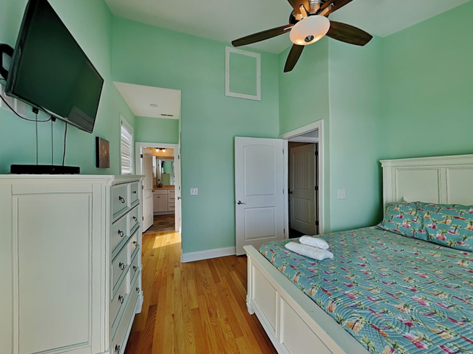 Bedroom 3, Sea For Miles by Topsail Realty, Onslow