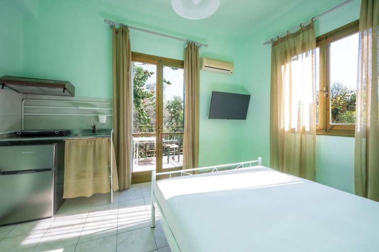 Bedroom 4, Old Boat, Ionian Islands