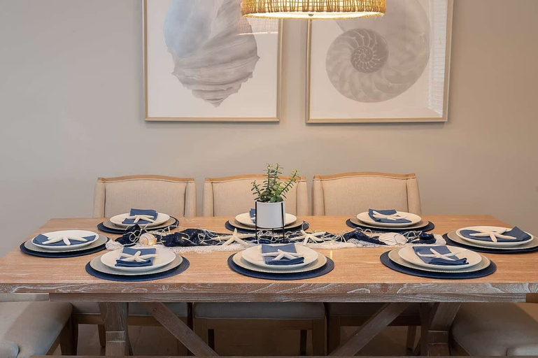 Room 4, Chic Seagrove Retreat- Modern 30A Coastal Living, Walton