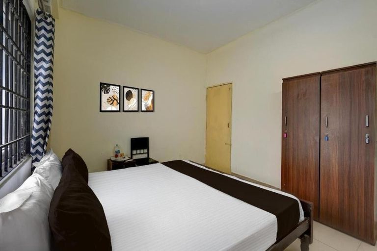 Room 4, Aditya Residency SRI Ramachandra, Thiruvallur