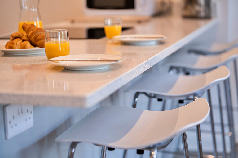 Dining 2, Charming Home in Saltash Near Whitsand Bay, Cornwall