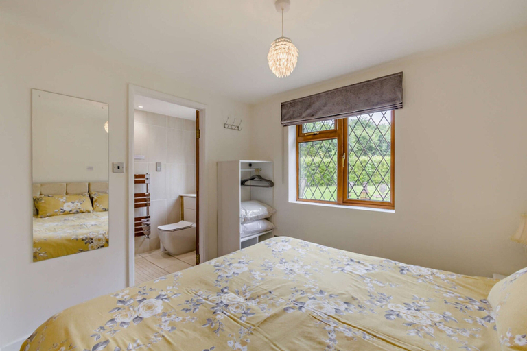 Room 3, Countryside Retreat Near Cambridge, Cambridgeshire