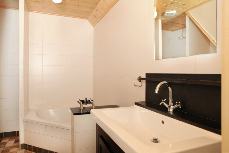 Bathroom, Cozy Apartment in Enschede near Forest, Enschede