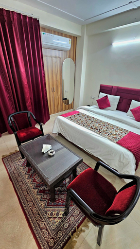 Room 5, Hotel Trident Dwarka, Delhi