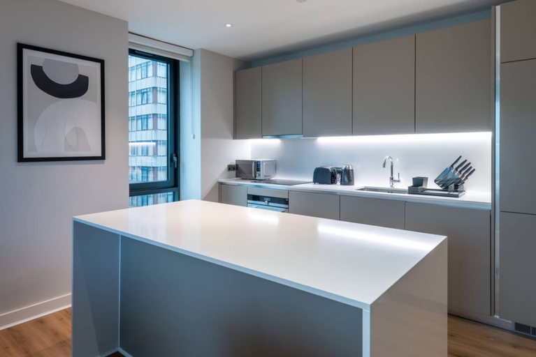 Room 3, Alto Apartment | Wembley Stadium, London
