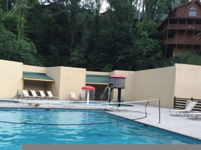 Room 5, Smoky Mountain Bliss by Beyond Expectations, Sevier