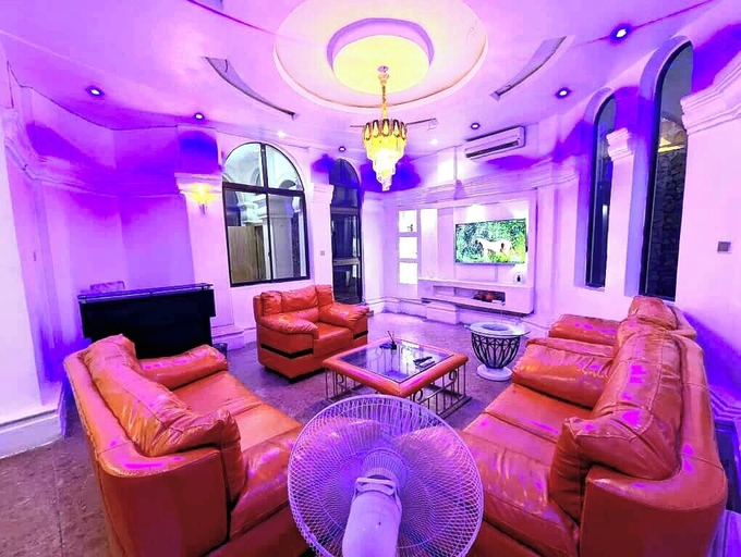 Spa reception, Frenezia Boutique Apart-Hotel, Kosofe