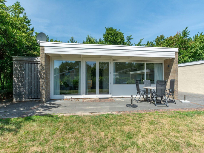 Exterior 5, Garnekuul 73 Home for 4-guest in Callanstoog, Zijpe