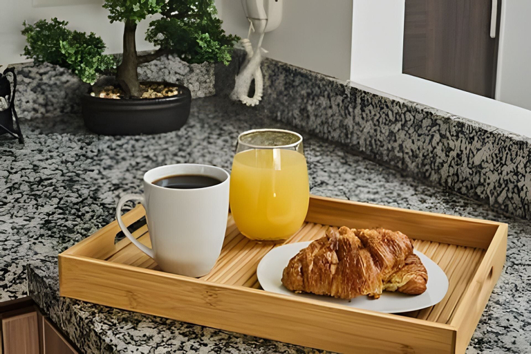 Breakfast meal, Toscana San Isidro, Lima