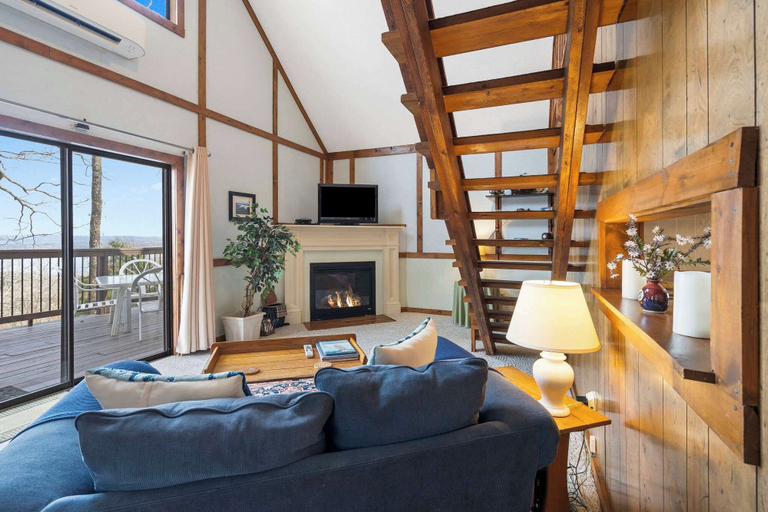 Living area 5, Windjammer Cottage - Branson, Stone