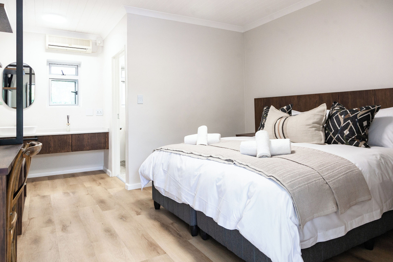 Bedroom 5, Skinkikofi Guest House, Cape Winelands