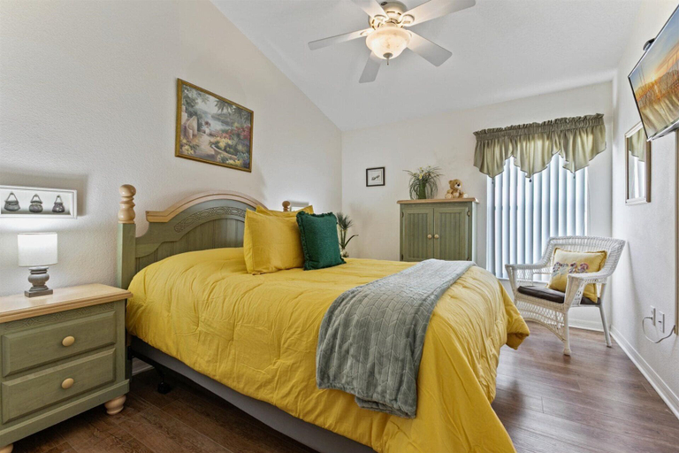 Interior 2, Cld4676, Osceola