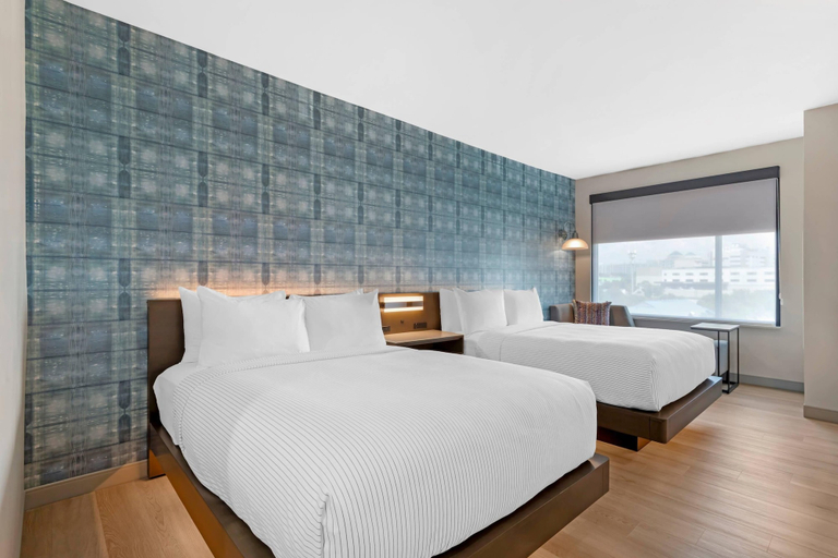 Bedroom 4, Cambria Hotel Fort Worth - Medical Center, Fort Worth