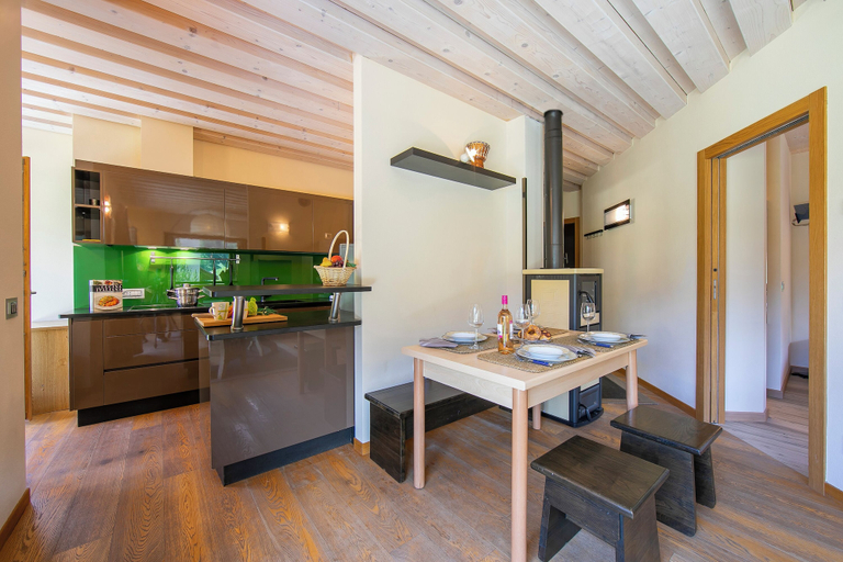 Dining, Alpino Ski in-Ski out 10m, Sondrio