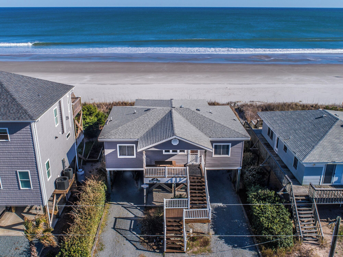 Primary image, Pana-Sea-A by Topsail Realty, Pender